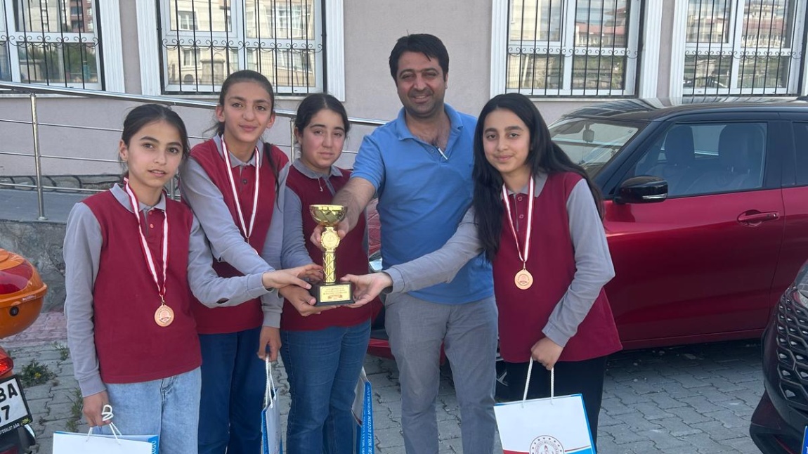 Müzarada Büyük Başarı!